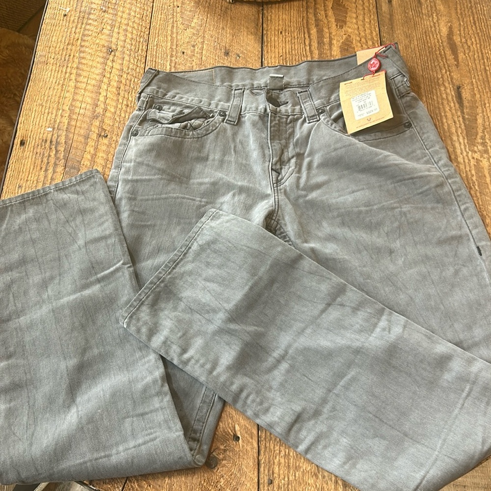 NWT True Religion Straight Flap Jeans 32